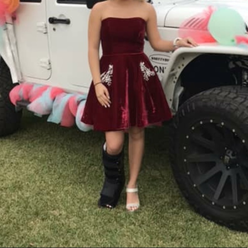 Sherri Hill prom dress